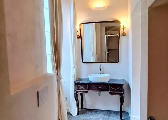 Via Rinaldi 3* Madonna Del Sasso