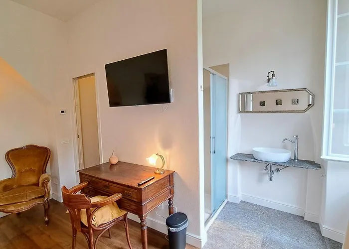 Oda ve Kahvaltı Via Rinaldi Madonna Del Sasso