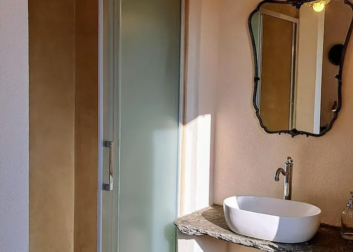 Oda ve Kahvaltı Via Rinaldi Madonna Del Sasso